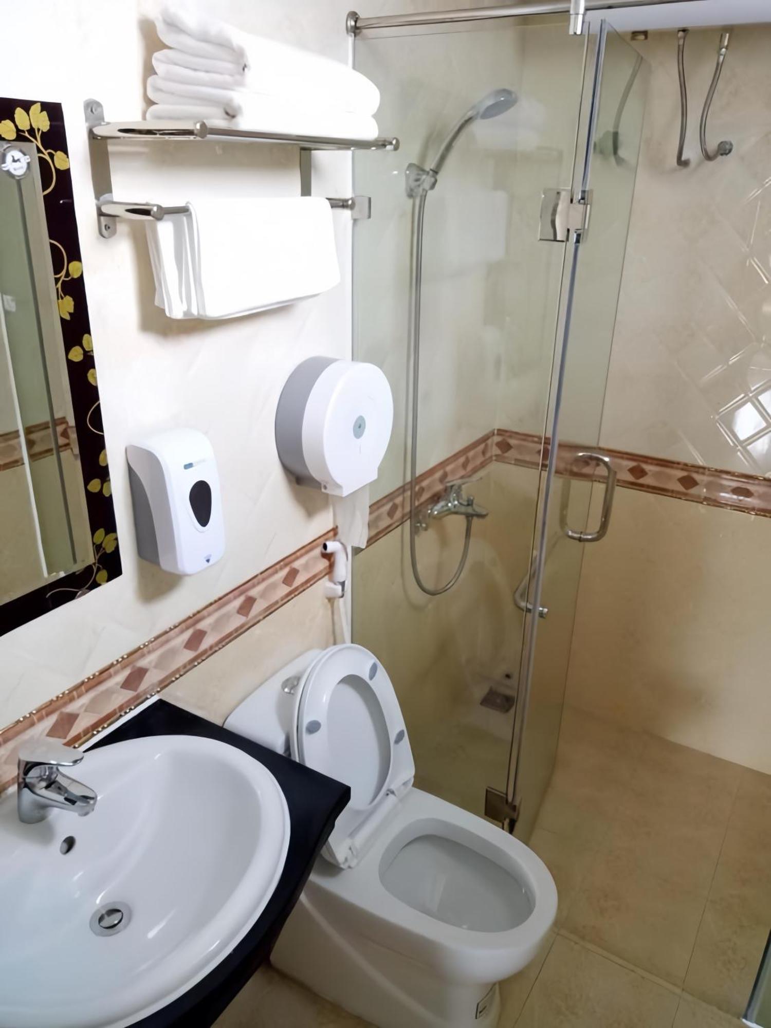 Tam Giac Mach Hotel Ha Giang Extérieur photo